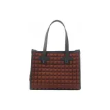 Кирпично-красный