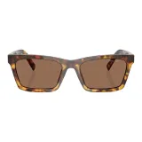 Коричневый