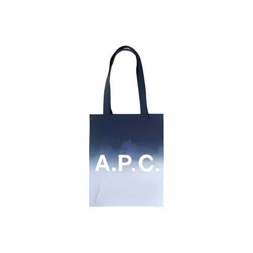 A.P.C Клатчи Женские