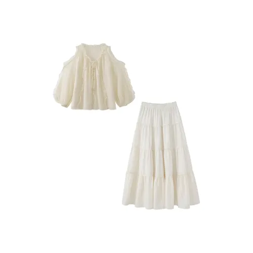 SYEEE WITH U Женские комплекты с юбкой