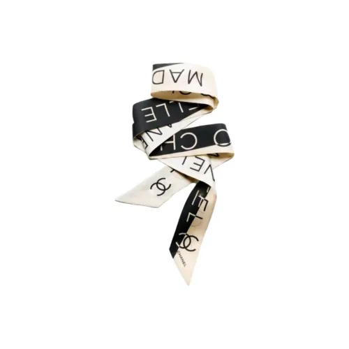 CHANEL Шелковые шарфы Унисекс