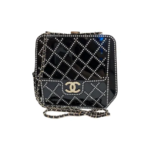 CHANEL Глянцевая кожа Вечерняя сумка Квадратная коробка клатч Сумка через плечо Обычная женская Черная