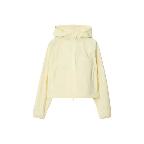 Burberry Куртки и Пальто Женские Напиточно-Желтые