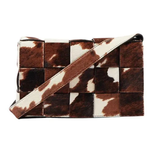 Bottega Veneta CASSETTEIntrecciato Телячья кожа Сумка на одно плечо Женская Коричневый и Белый