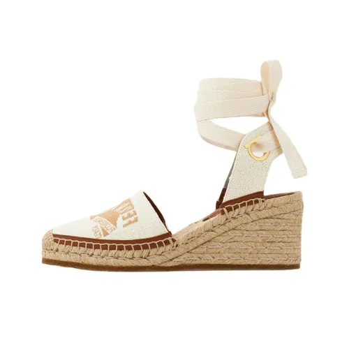Ferragamo Высокие каблуки Бежевые Женские