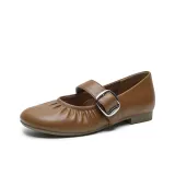 Коричневый