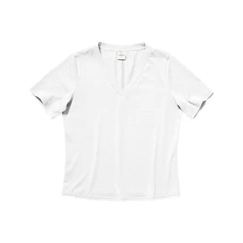 COUNTRY MOMENT Женские футболки