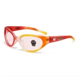 Многоцветный градиент, светло-красный