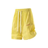 Светло-жёлтый