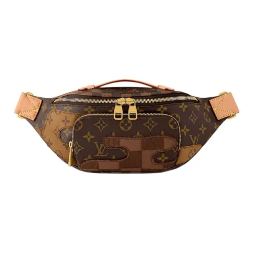 LOUIS VUITTON Nigo Collaboration RUSH Monogram L Andscape Покрытый холст Бананка Мужской Коричневый