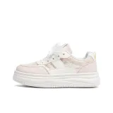 Розово-белый