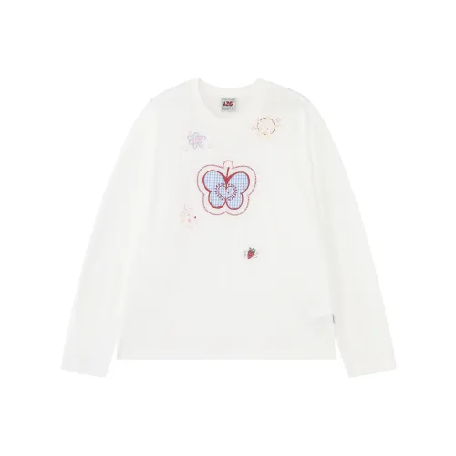 F426 Женские футболки