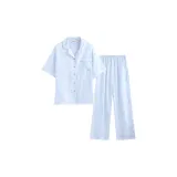 Светло-голубой