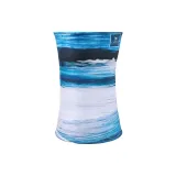 Белые волны и бескрайние небеса