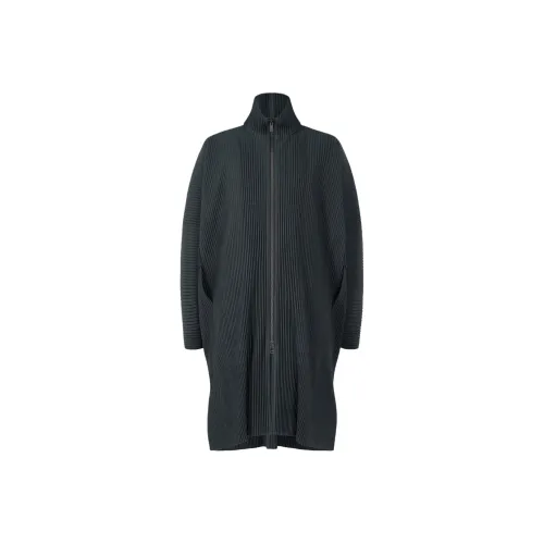 Homme Plissé Issey Miyake Пальто Мужское Midnight Blue