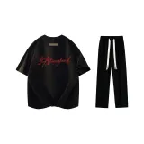 Комплект одежды (Черная футболка с красной молнией + Черные повседневные штаны)