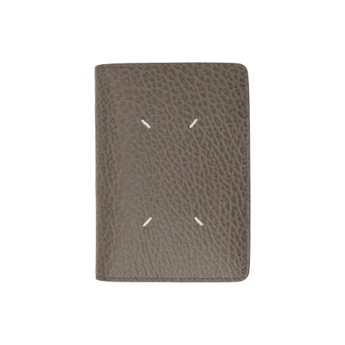 Maison Margiela Телячья кожа с рельефом держатель для паспорта женский цвет умбра