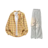 Yellow Shirt + Light Gray Casual Pants  
Желтая рубашка + светло-серые повседневные штаны