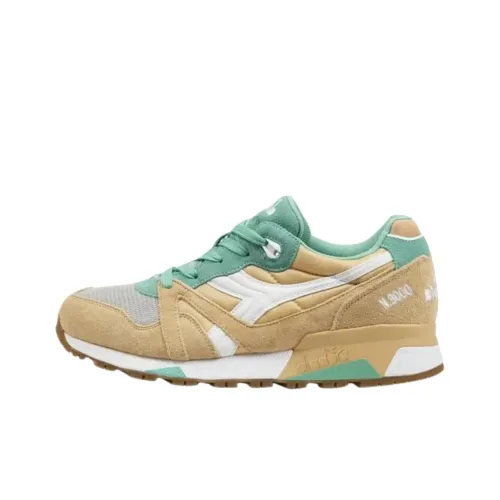 DIADORA N9000 Беговые кроссовки Низкий Топ Золотой Мужской