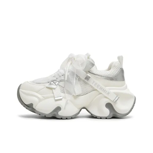 teenmix Сыры Мячи Амортизация Увеличение Высоты Устойчивость к Износу Низкий Топ Кроссовки с Толстой Подошвой Женские Белые