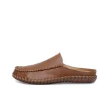 Коричневый