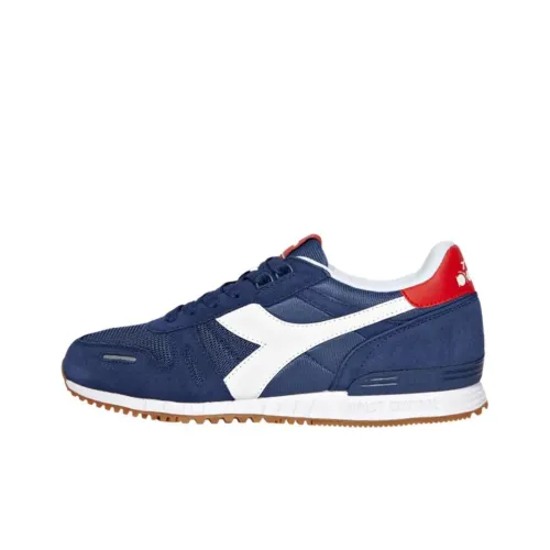 Diadora Устойчивая к истиранию низкая повседневная обувь для мужчин синий цвет