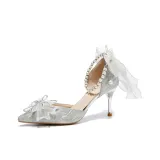 Серебристый