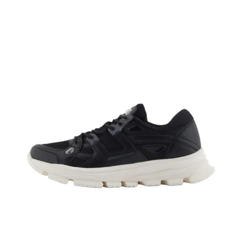 ARMANI EXCHANGEAE Низкий топ Повседневная обувь Мужской Черный