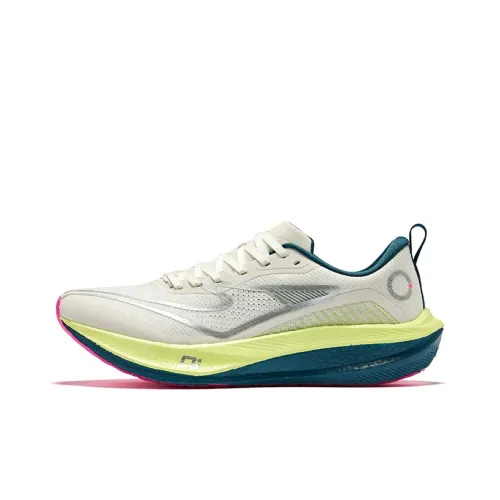 Erke Dust 3,0 Беговые кроссовки Низкий Топ Мужской