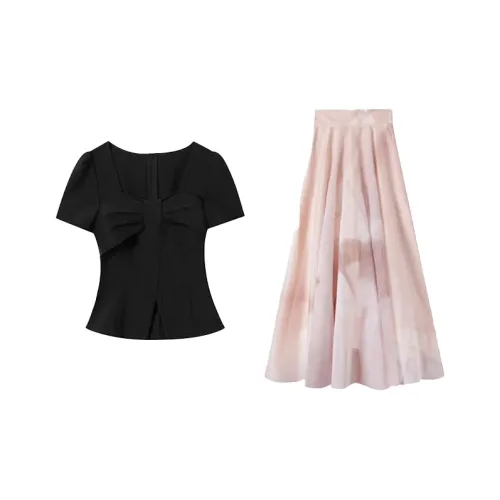 SCCREBEL OFFICIAL Комплект с юбкой Женские