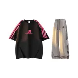 Чёрный розовый топ + серые штаны