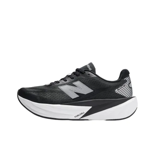 New Balance FuelCell Rebel v5 Беговые кроссовки Низкий топ Черный Унисекс