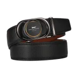 Золотистая пряжка с черной нитью