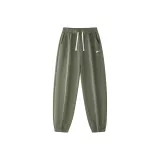 Армейский зеленый