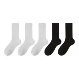 5 пар (3 белых + 2 черных)