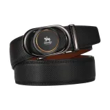 Золотистая пряжка с черной нитью