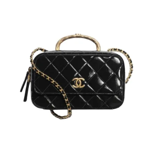 CHANEL Лакированная поверхность Телячья кожа Косметичка Женская Черная
