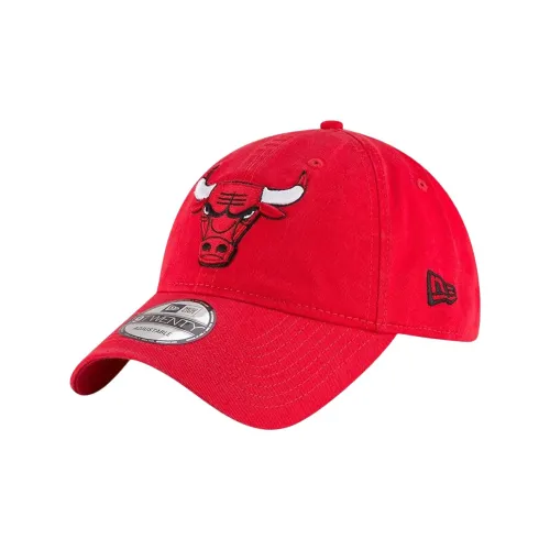 Кепки New Era унисекс красного цвета