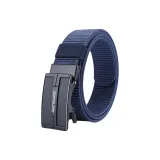 Чёрная пряжка с синим