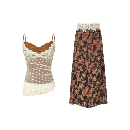 ABBY GODDESS Женские комплекты с юбкой