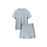 Gray T-Shirt + Gray Shorts  
Серый топ + Серые шорты