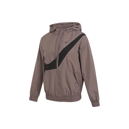 NIKE Коричневые Женские Куртки