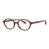 Оранжево-красный