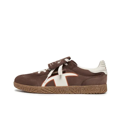 Чемпион T Trainers Немецкий язык Army Позиционирование стиля Баланс Низкий Топ Скейтборд Кроссовки Мужской Шишечно‑коричневый Льняная ткань