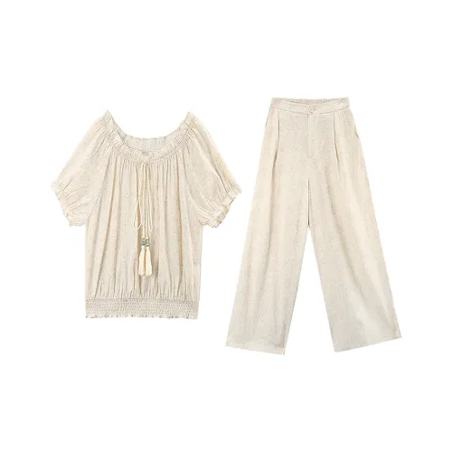 A paradise for awakening Повседневный костюм женский