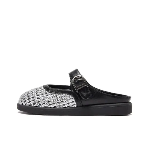 Daphne Домашние тапочки Женские Черные