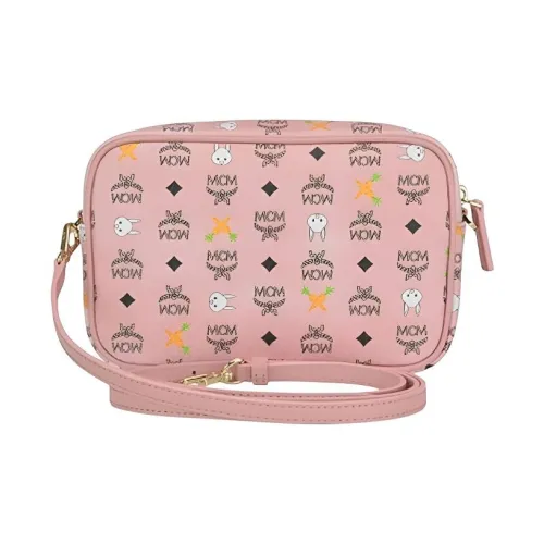 MCM Покрытый холст Camera Сумка Сумка через плечо Сумка на плечо Стандартная Женская Розовая