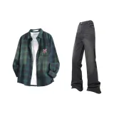 Зелёный топ + чёрные штаны