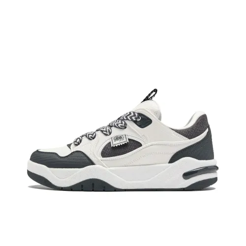 QIAODAN Волна Кроссовки для скейтбординга Низкий Топ Cloudy PEAK Белый Грозовой серый Мужской