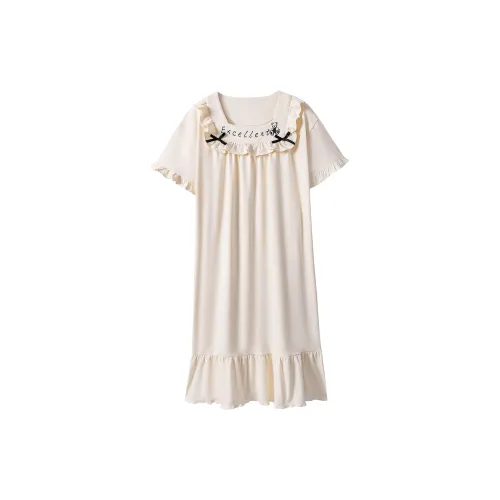 Montagut Ночная сорочка и домашняя одежда Женская Экрю